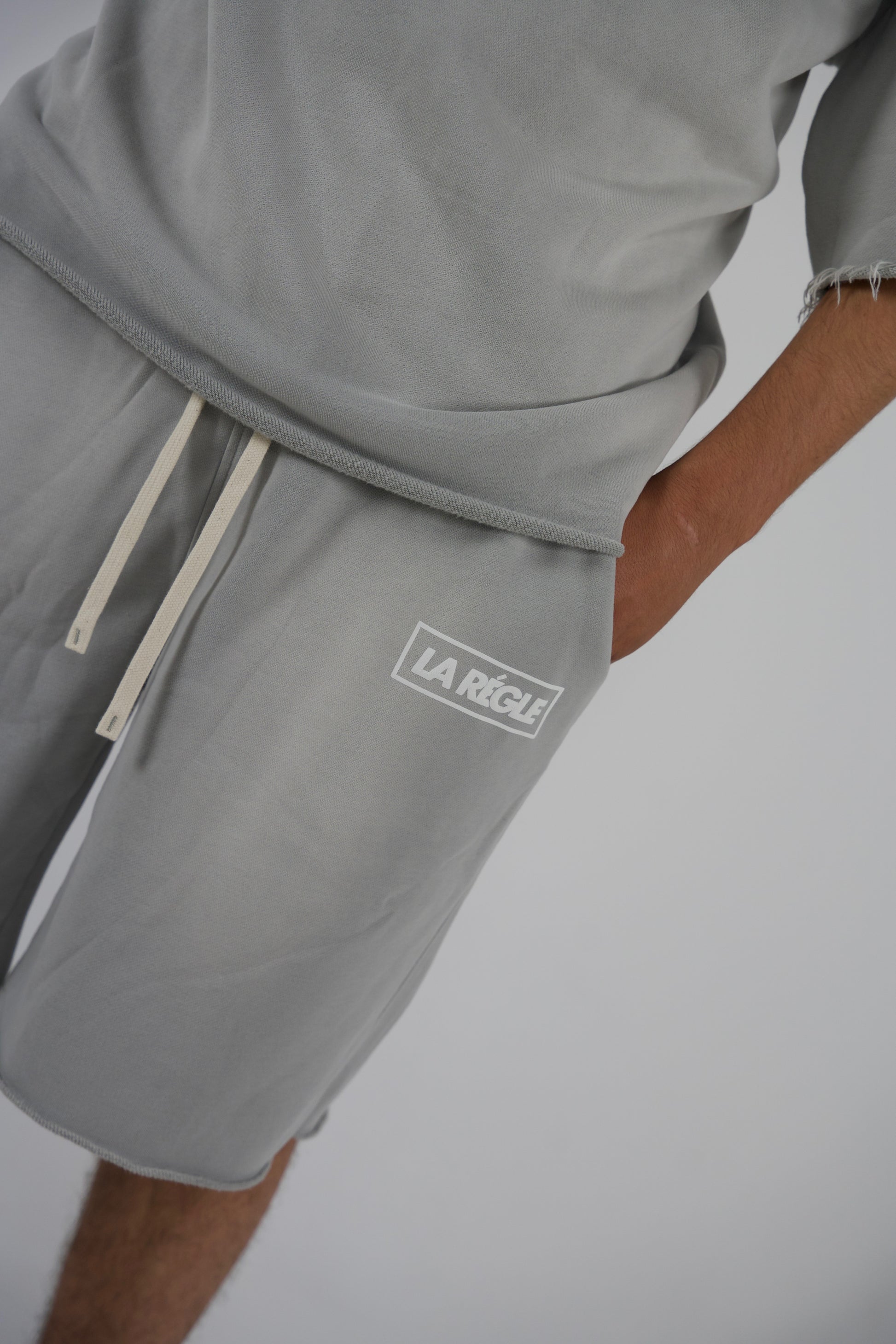 GREY EDGE SET