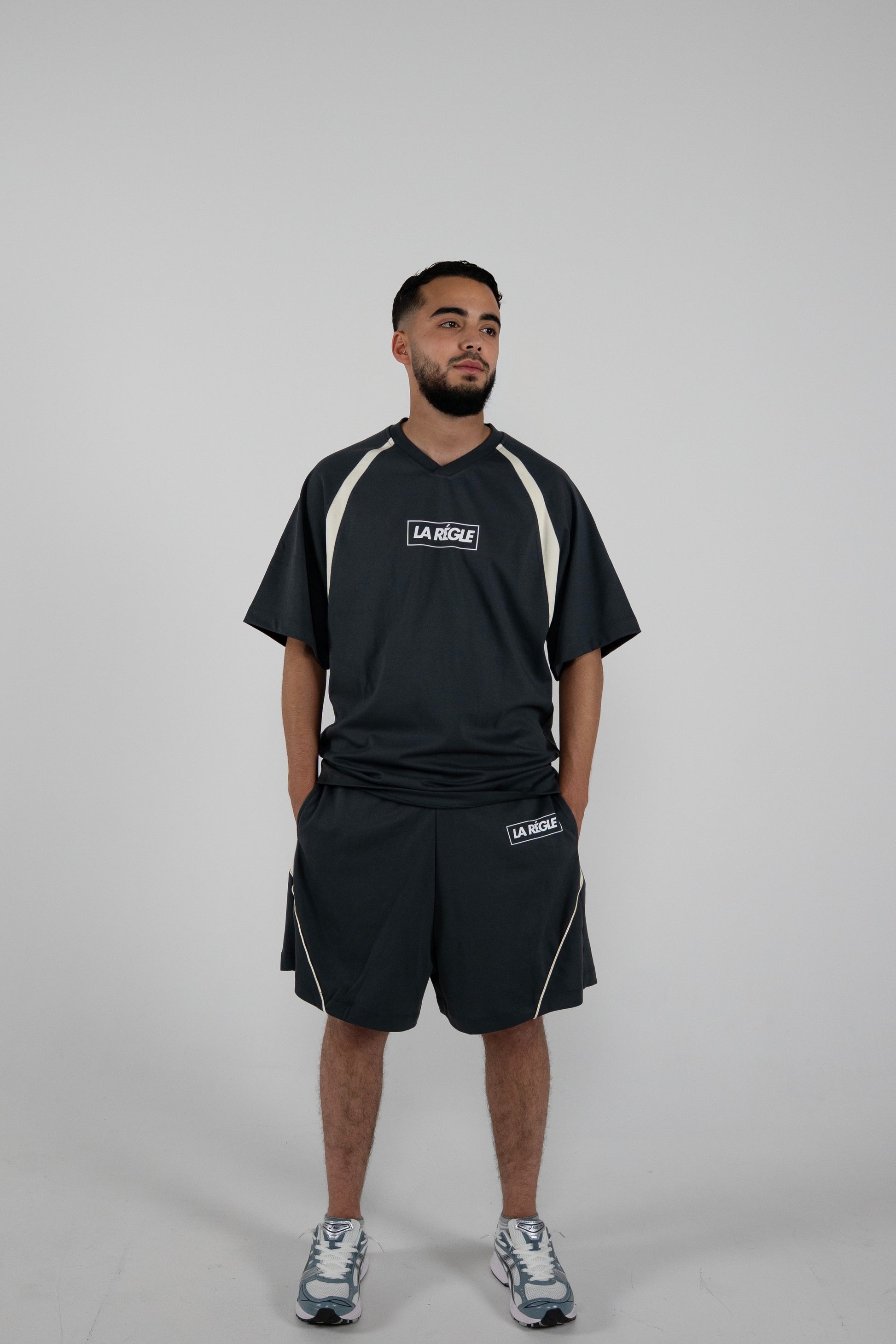 Contrast Piping Sports Set